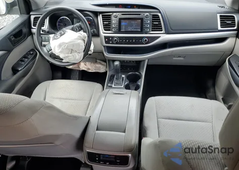 2018 Toyota Highlander Le from USA, damaged, VIN 5TDBZRFH0JS841346